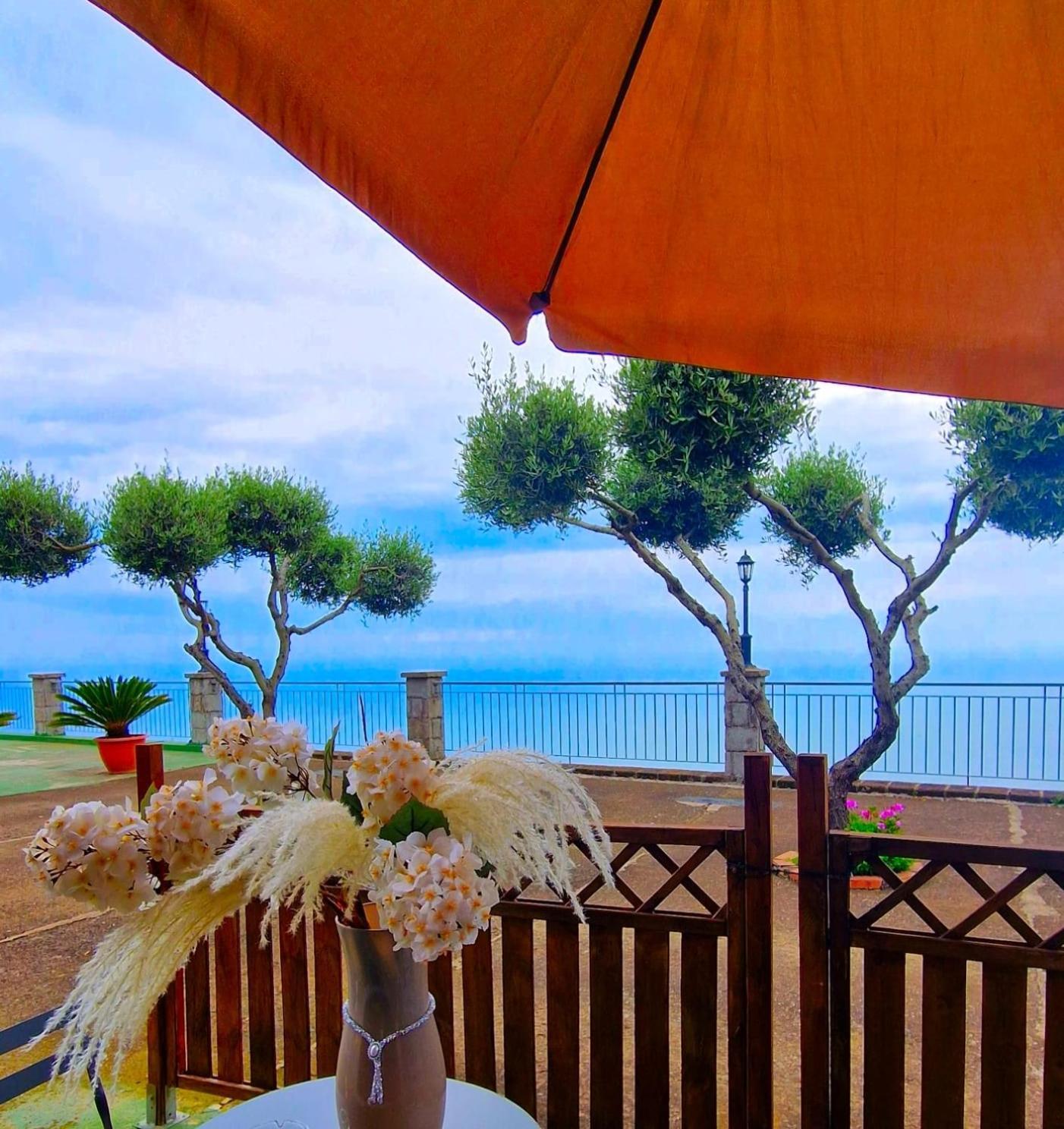 Casale I Tre Diamanti Apartment มัสซาลูเบรนเซ ภายนอก รูปภาพ